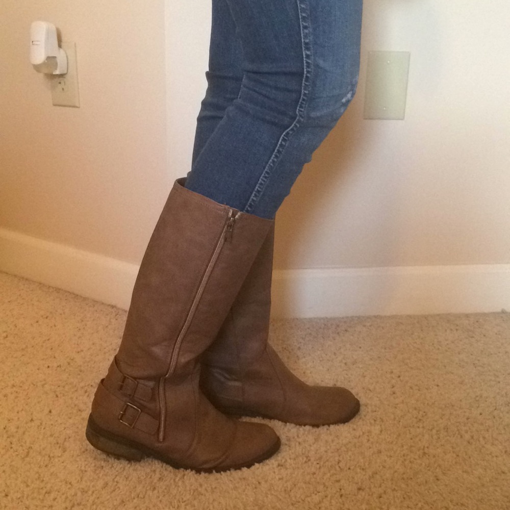 Tan boots